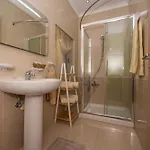 Francis Flats Modern Penthouse