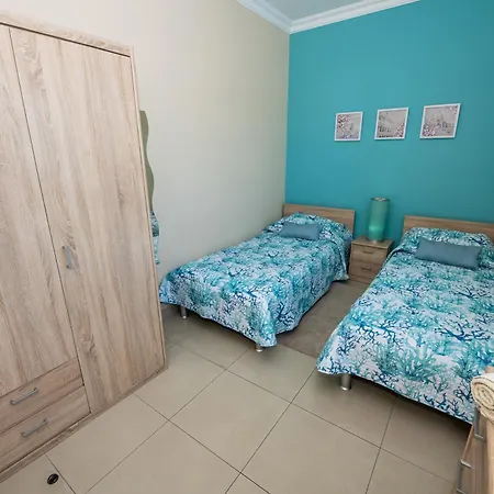 Francis Flats Modern Penthouse * Mellieħa