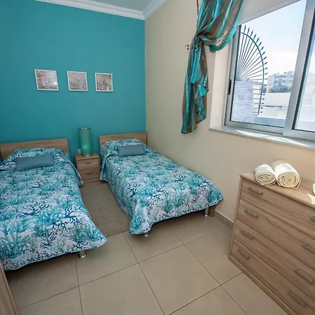 Francis Flats Modern Penthouse Mellieħa