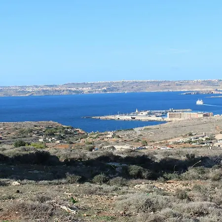 Francis Flats Modern Penthouse Appartamento Mellieħa