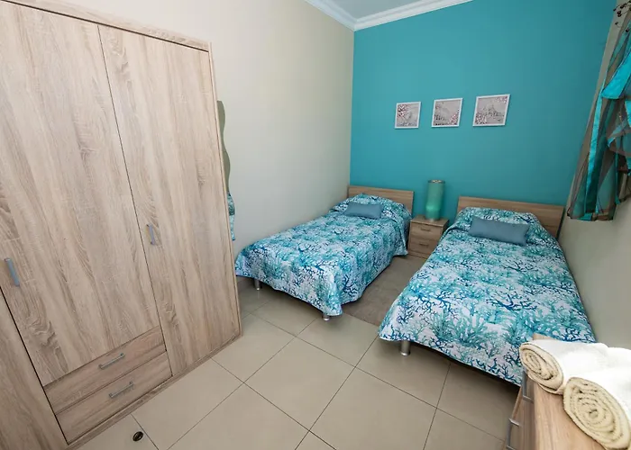 Francis Flats Modern Penthouse * Меллиеха