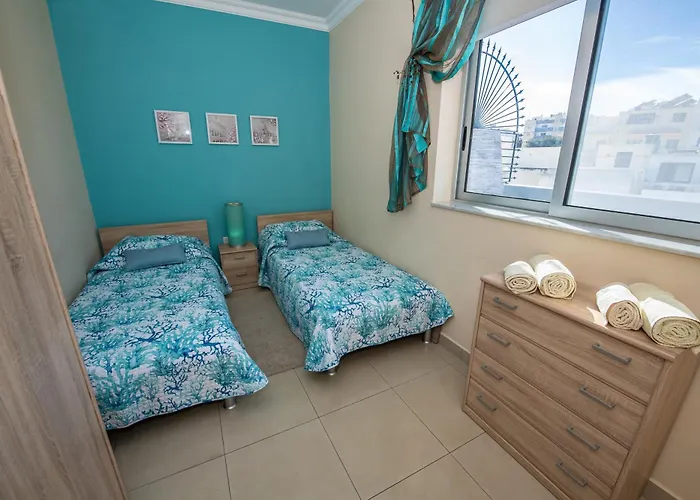 Francis Flats Modern Penthouse Mellieha