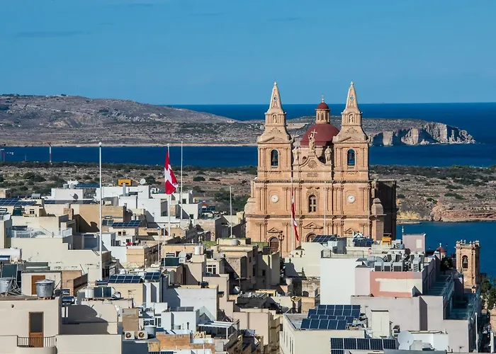 Francis Flats Modern Penthouse Apartment